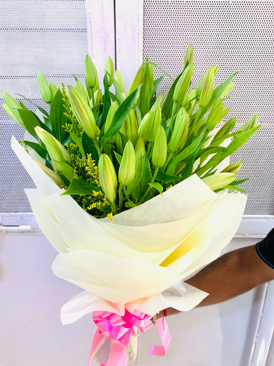 White Orintal Lily hand bouquet by BloomsOnly, Pune's number 1 flower delivery website