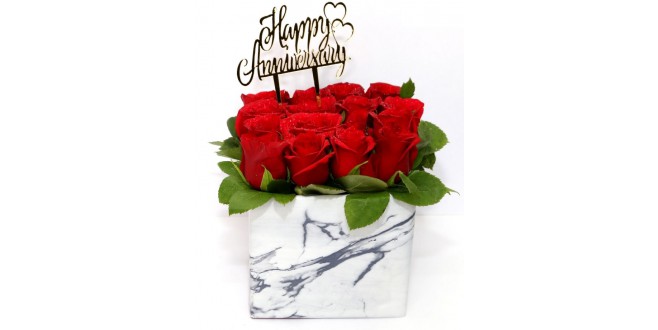 Anniversary Special- Red Roses