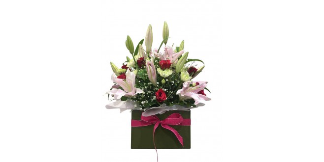 Contemporary Floral Arrangement