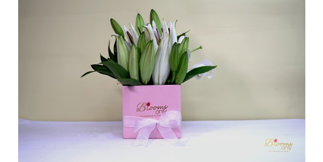 Lilies Box Bouquet