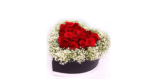 Love in Box - Red Roses Premium Box Bouquet