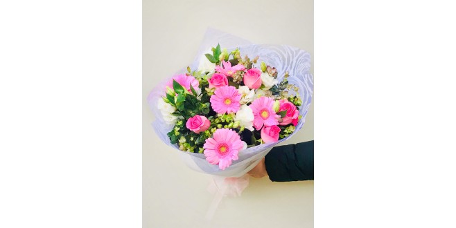 Lovely Smile - Mix Flower Bouquet