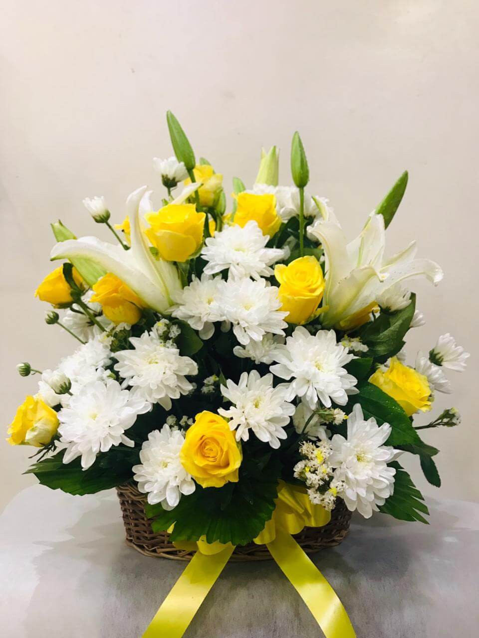 Say Hello! 30 Yellow Roses with Chrysanthemums and Basket