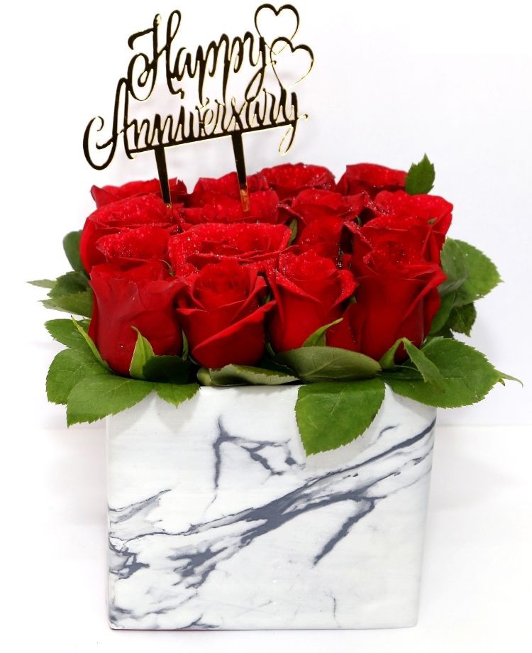 Anniversary Special- Red Roses