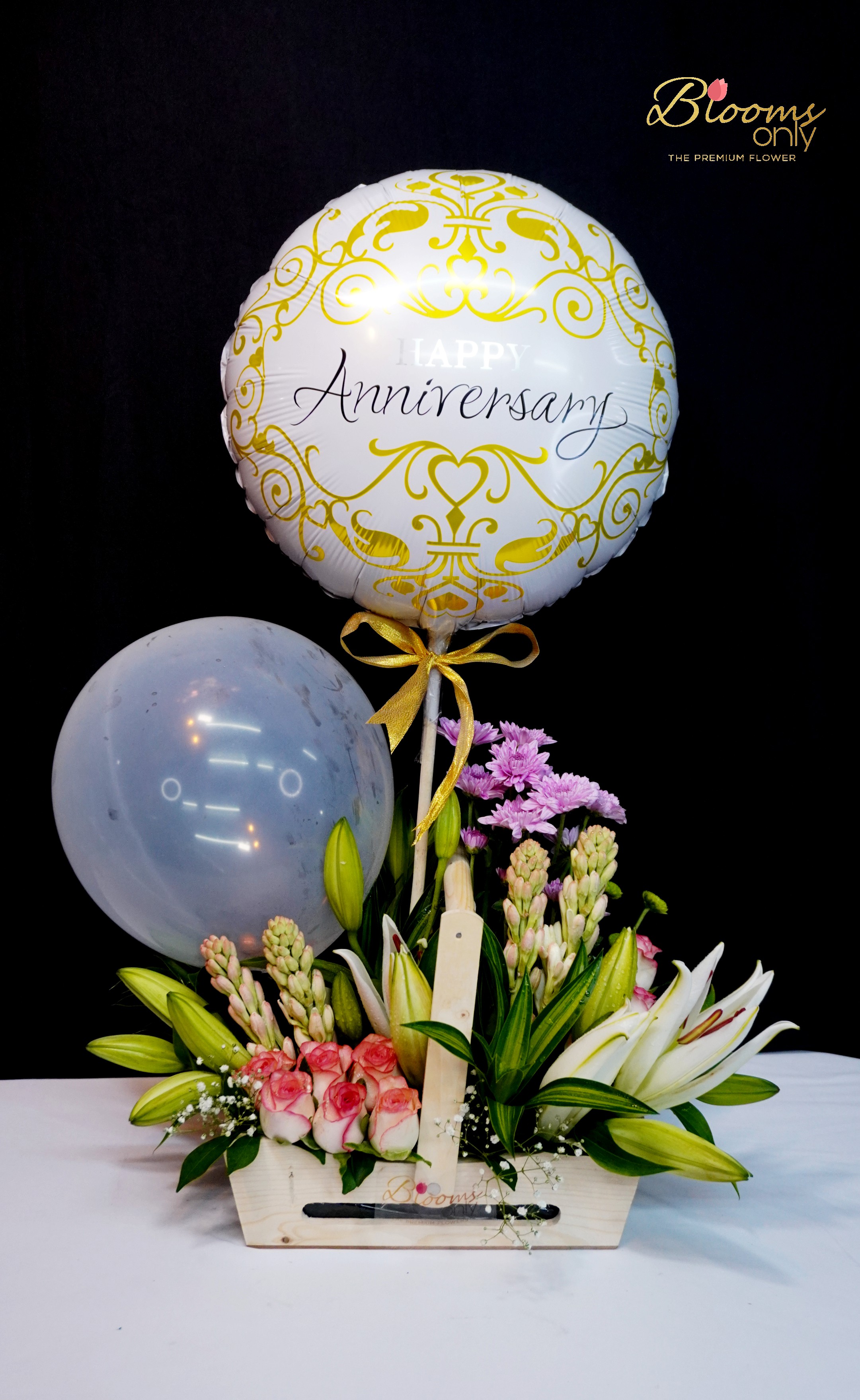 Anniversary Special Mixed Flower Box Bouquet