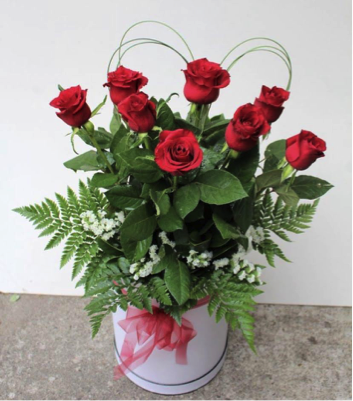 Big Box Red Love- 12 Roses