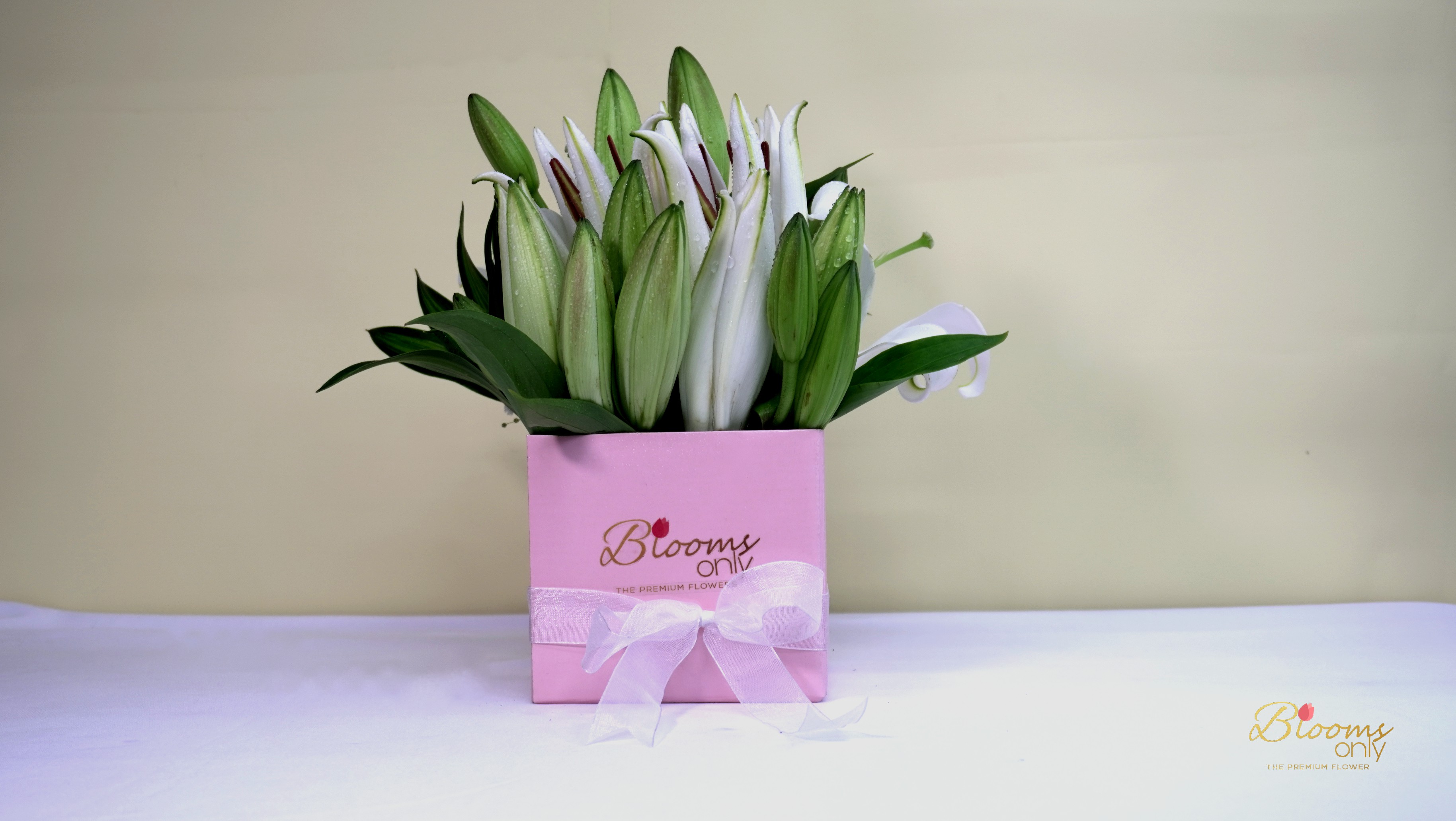 Lilies Box Bouquet