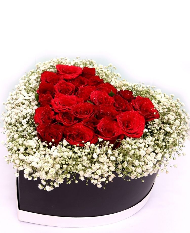 Love in Box - Red Roses Premium Box Bouquet