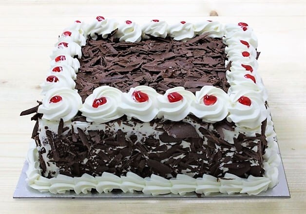 Black Forest Cake Square 1 2 Kg