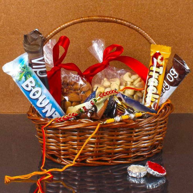 Sweet and Cute Love in Basket