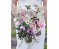10 Unique Floral Creations for your Wedding Day