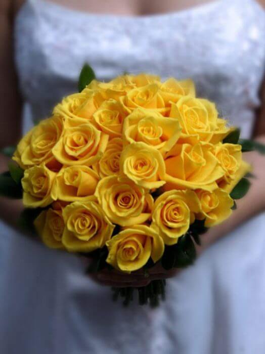 yellow rose bouquet